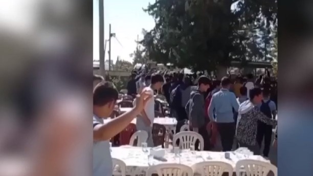 150 öğrenci duruşma için Antep'ten Nizip'e götürülmüş